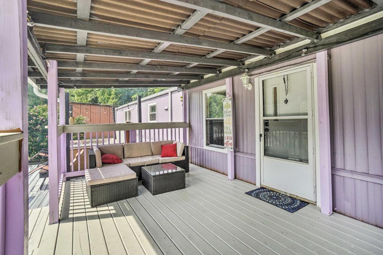 Cozy Bremen Family Home With Hot Tub And Acreage! Logan Bagian luar foto